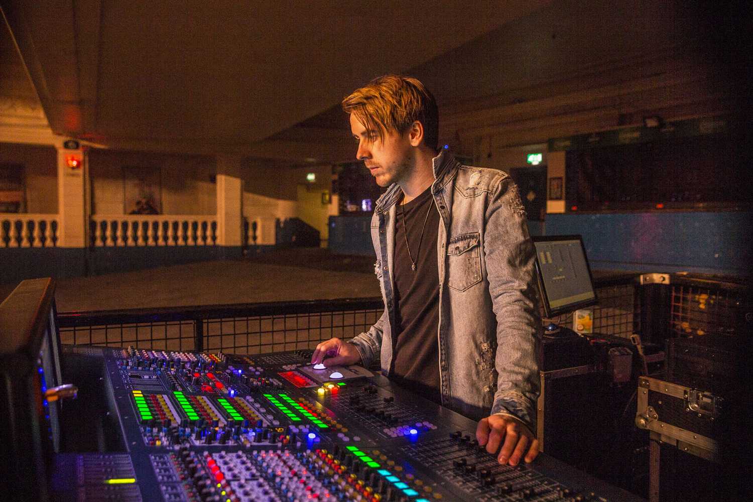 Phil Gornell at FOH for All Time Low (photo: Louise Stickland)