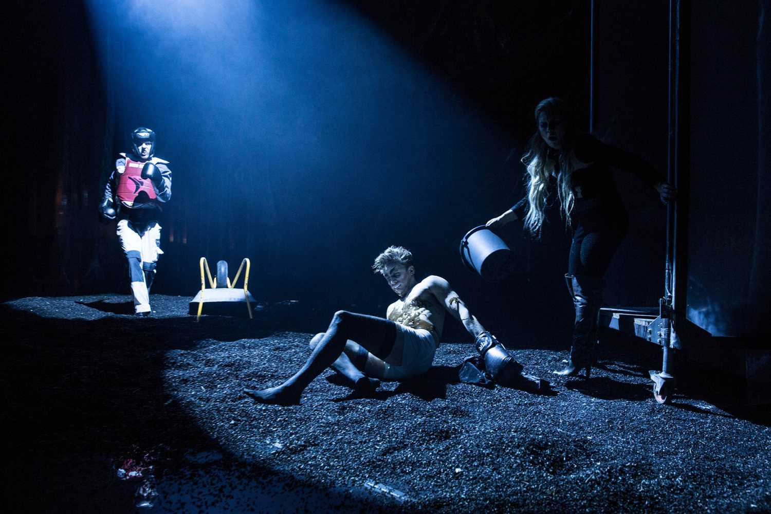 Othello at the Icelandic National Theatre in Reykjavík (photo: Eddi) Othello at the Icelandic National Theatre in Reykjavík (photo: Eddi)