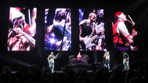 After a quarter of a century, the Red Hot Chili Peppers continue with L-Acoustics systems and a new engineer at the helm After a quarter of a century, the Red Hot Chili Peppers continue with L-Acoustics systems and a new engineer at the helm