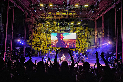 Franti’s show took the audience through a weaving musical journey