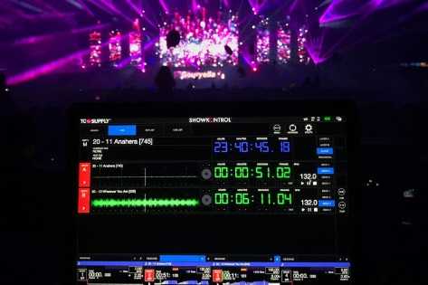 Thenetwork system uses rekordboxTM1 information to coordinate sound and visuals