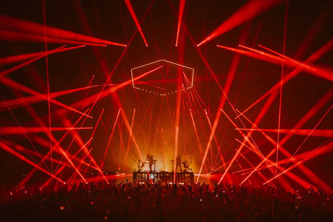 Odesza on their A Moment Apart Tour (photo: JG Bajsel) Odesza on their A Moment Apart Tour (photo: JG Bajsel)