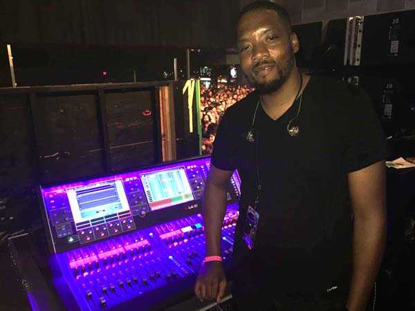 Freddie Johns III at the Allen & Heath dLive S5000 Freddie Johns III at the Allen & Heath dLive S5000
