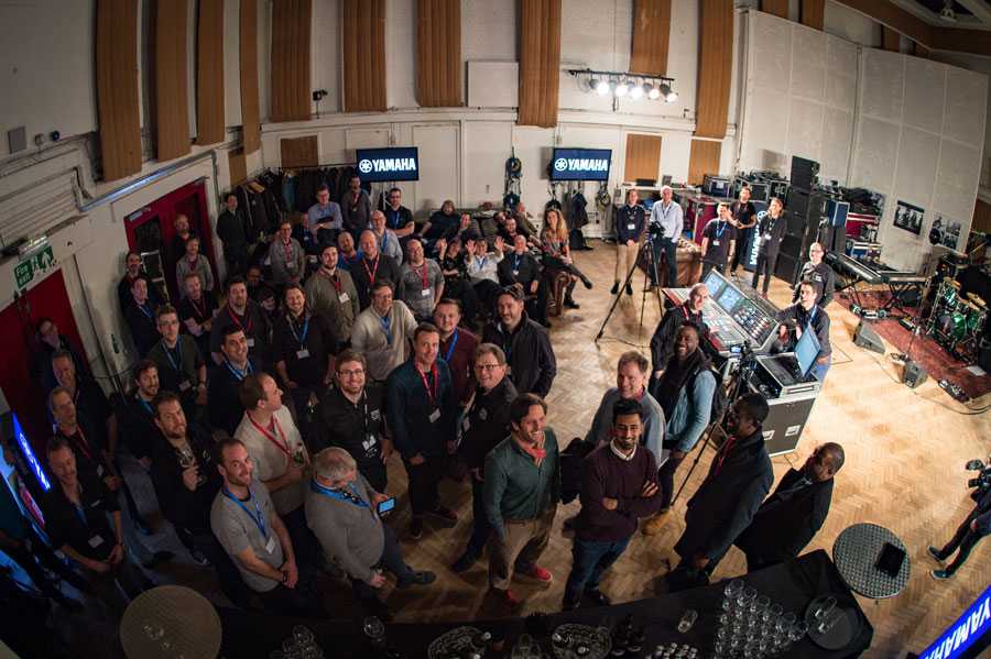 Live mixing engineers, theatre sound designers and representatives of audio rental companies in the legendary Studio Two Live mixing engineers, theatre sound designers and representatives of audio rental companies in the legendary Studio Two