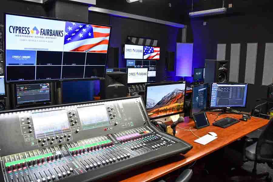 The Berry Centre Production/Broadcast Room with Allen & Heath’s S7000 surface The Berry Centre Production/Broadcast Room with Allen & Heath’s S7000 surface