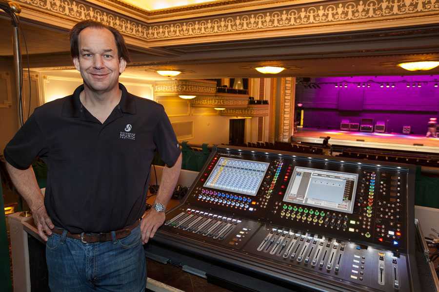 Savannah Music Festival chief sound engineer Chris Evans at the DiGiCo SD12 FOH (photo: Bailey Davidson)