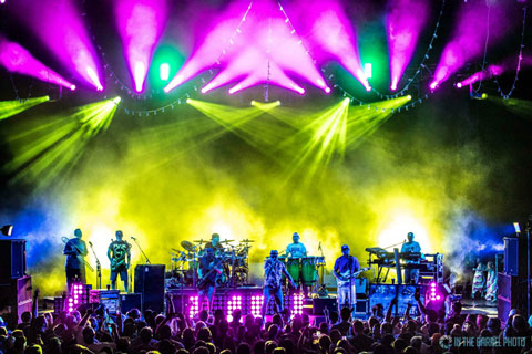 Bandit Lites is once again providing the lighting package for the band
