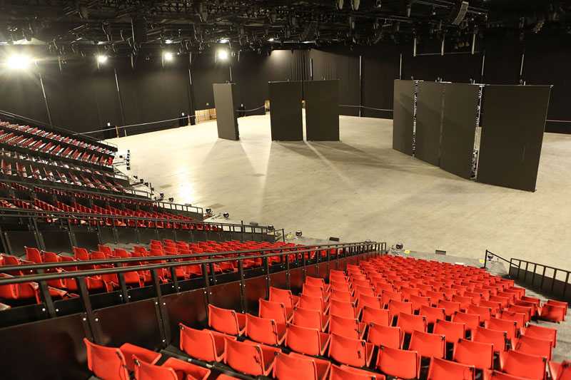 he tribunes move together or individually throughout the venue in every direction he tribunes move together or individually throughout the venue in every direction