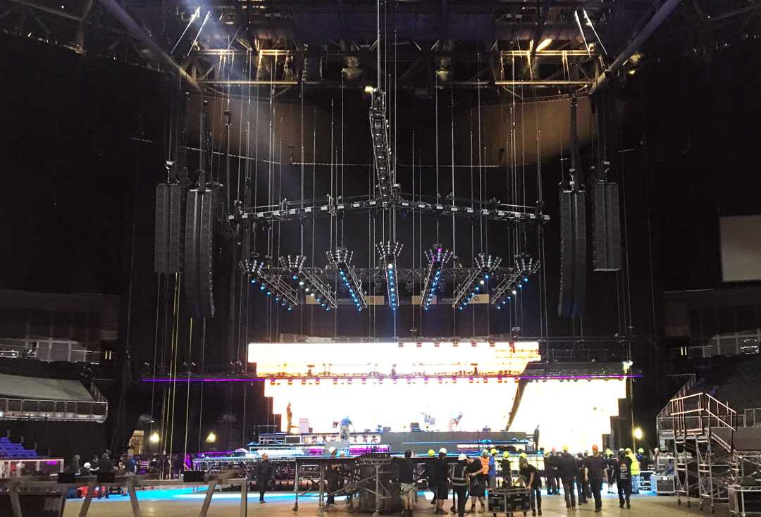 The tour featured five arena shows in the UK and Ireland The tour featured five arena shows in the UK and Ireland