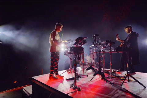 The album was launched in a temple in Kyoto with a live TV broadcast