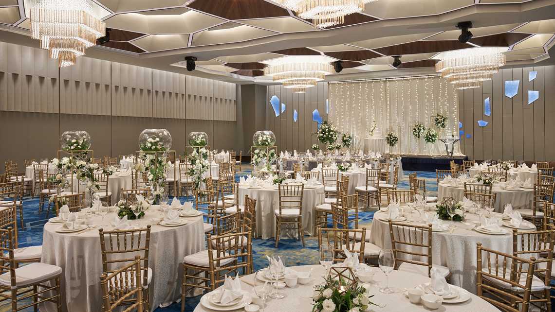 Lighting the ballroom for Pan Pacific Singapore was an ambitious project