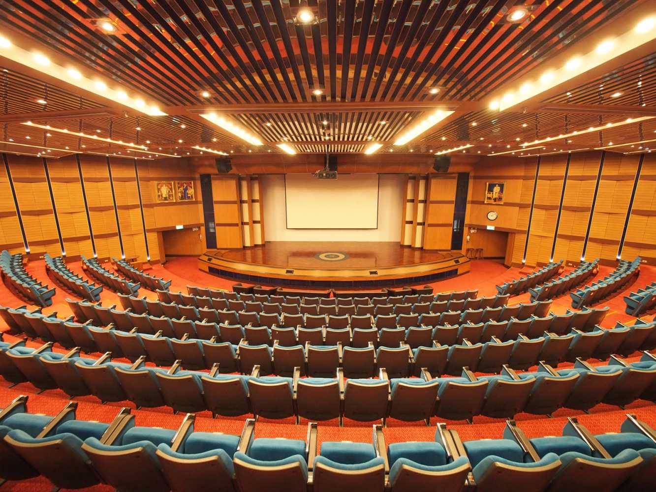 The seventh floor of TMB’s Bangkok headquarters houses the 500-seat auditorium