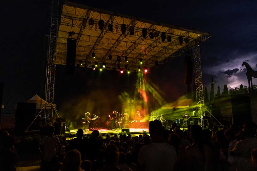 The 2019 summer season hosted the likes of Johnny Marr; Gary Clarke Jr and James Morrison The 2019 summer season hosted the likes of Johnny Marr; Gary Clarke Jr and James Morrison