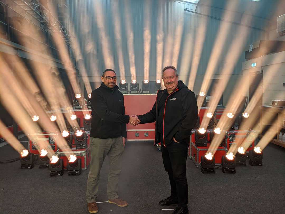 CPL’s Simon Haydon with Robe UK’s Bill Jones and some of the LEDBeam 150s