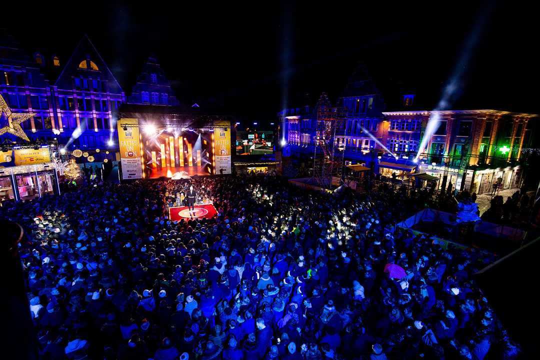 A diverse line up of top Belgian artists played Tournai city square (photo: Martin Godfroid/ RTBF)