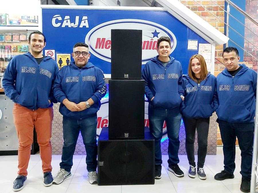 The Quito-based Mejor Sonido team