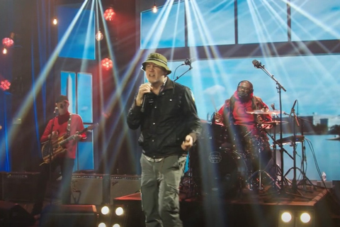 The New Radicals performed their hit You Get What You Give