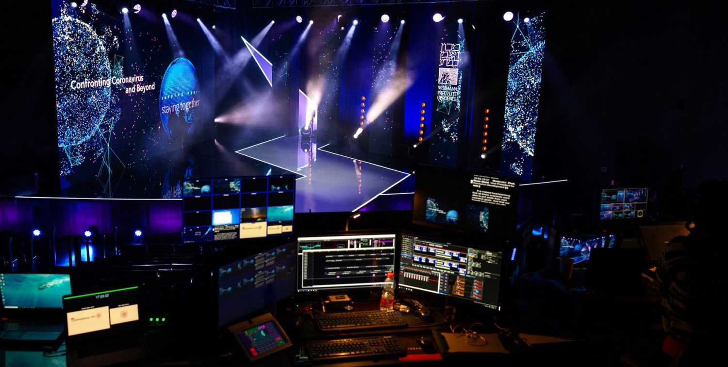 Lighting designer Eran Klein chose an all-Robe moving light rig (photo: Yael Ilan) Lighting designer Eran Klein chose an all-Robe moving light rig (photo: Yael Ilan)