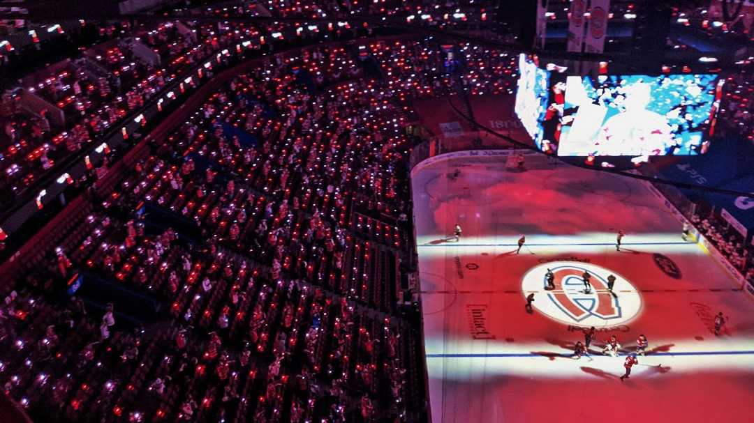 The PixMob team have been illuminating 5,000 empty seats with Nova Pixels at the Bell Centre