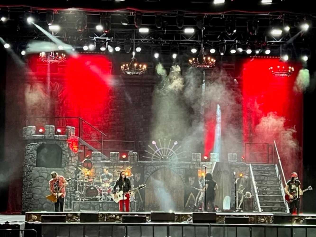 The band did not use amps onstage to accommodate the set design