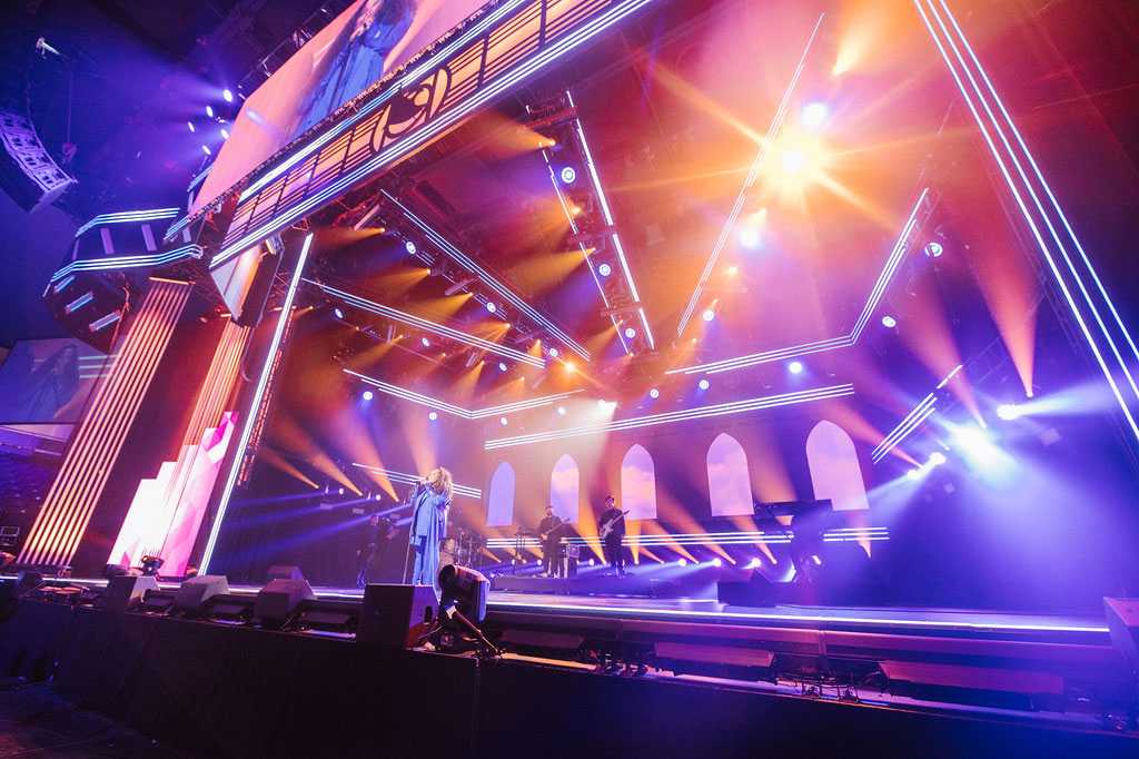 Bandit Lites supplied more than 320 fixtures for the awards Bandit Lites supplied more than 320 fixtures for the awards