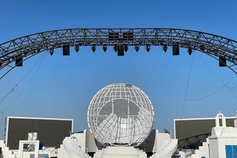 A close-up view of the L-Acoustics A Series, placed above the floating stage