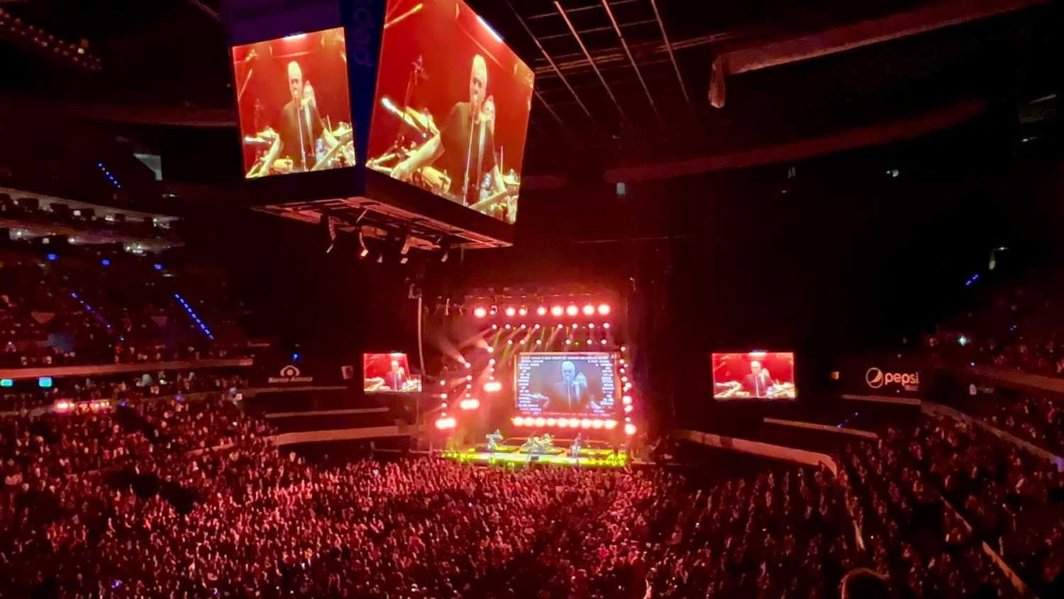 Playing to the crowds in Mexico City