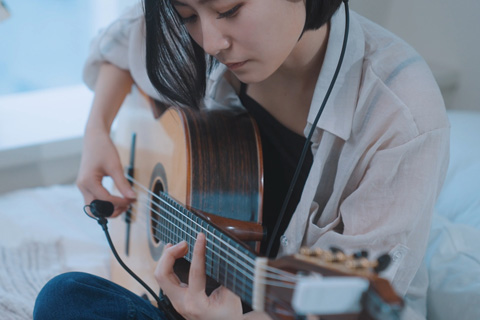 The Neumann MCM was a “game-changer” for guitarist Jang Ha-eun