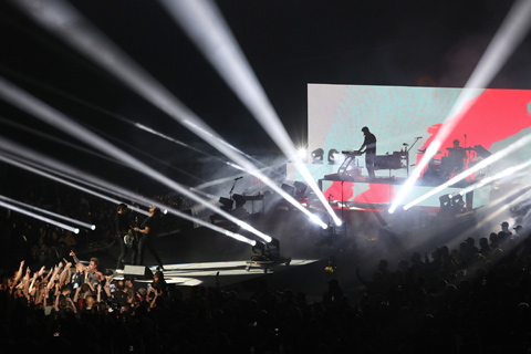 Papa Roach plays the Prudential Centre (photo: Todd Kaplan)