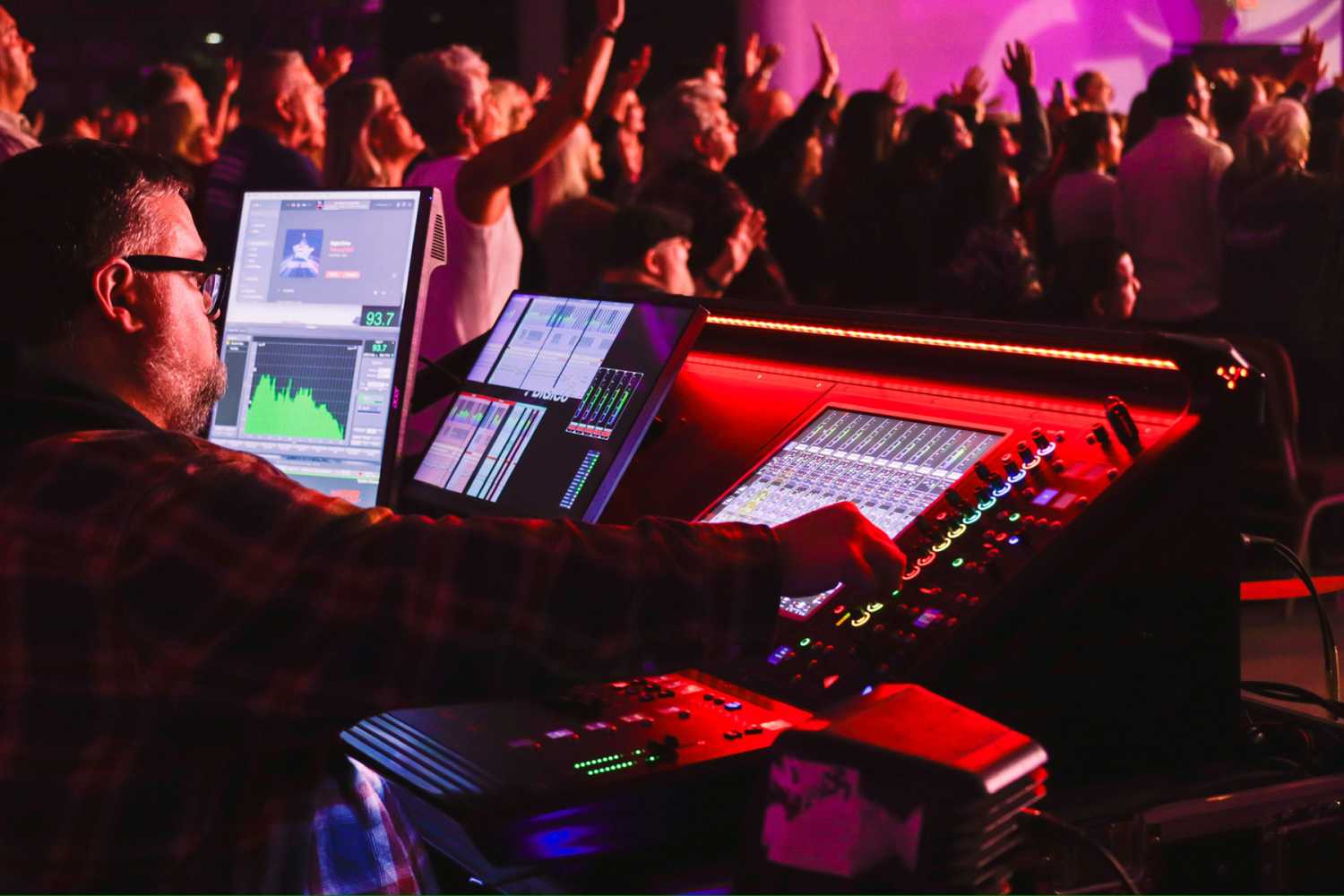 FOH engineer Matthew Grunden at the tour’s Quantum225 house console