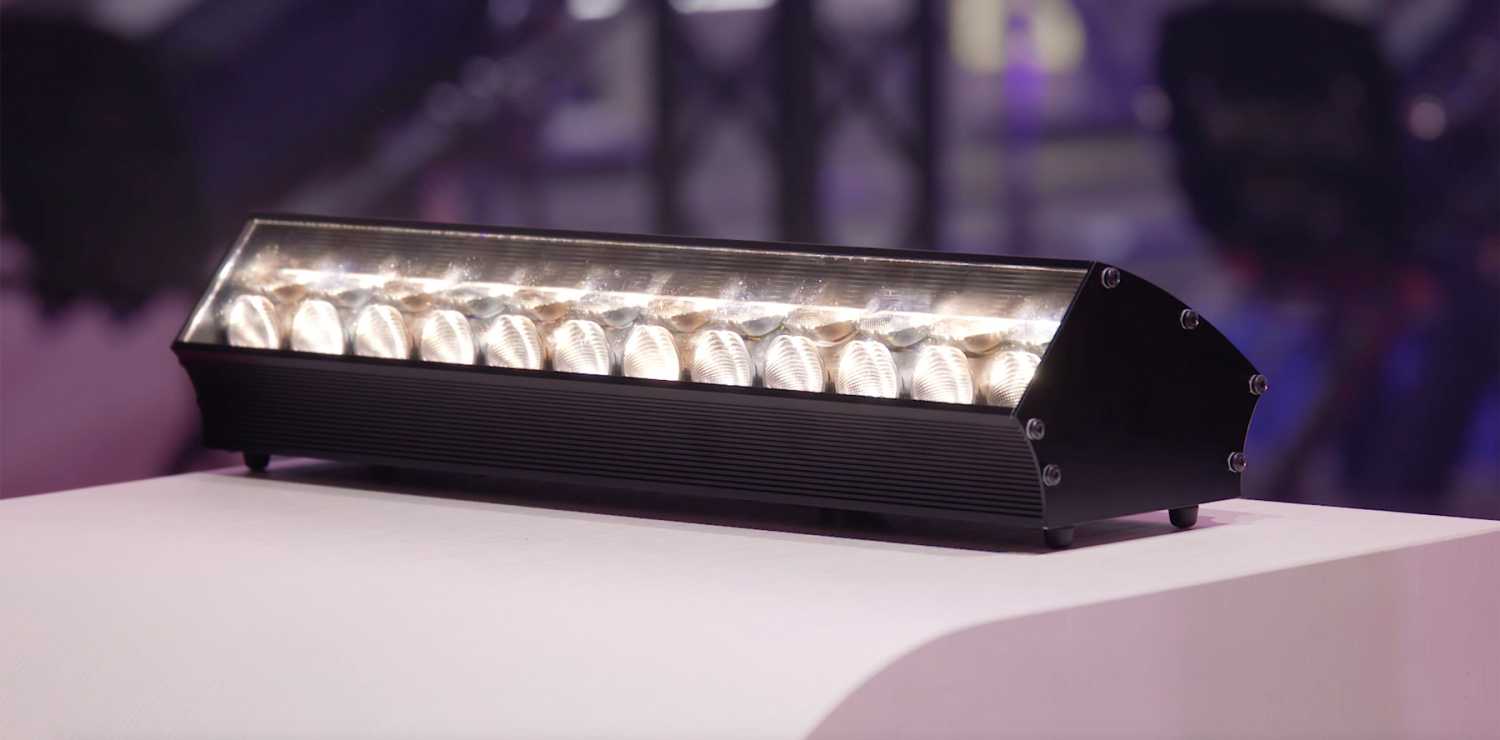 ‘The Dalis 862 footlights offered excellent intensity of colour and uniformity’ ‘The Dalis 862 footlights offered excellent intensity of colour and uniformity’